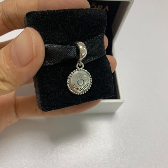 Pandora New York Map Dangle Charm - Picture 2 of 4